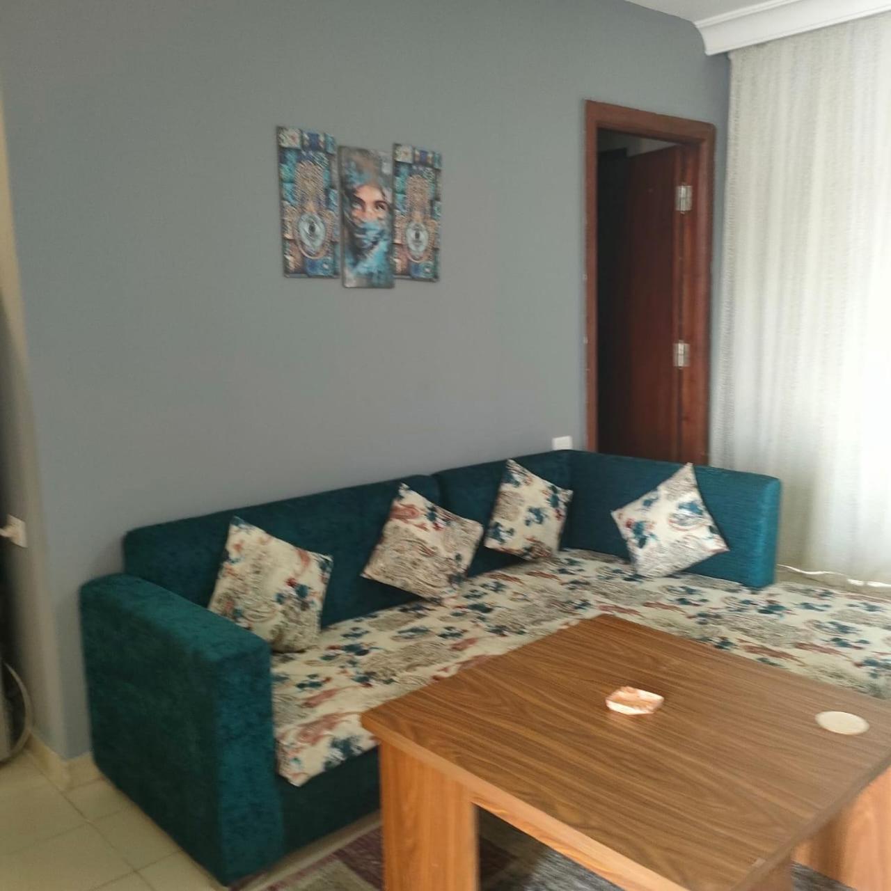 One Bedroom Apt At The View - B104 후르가다 외부 사진